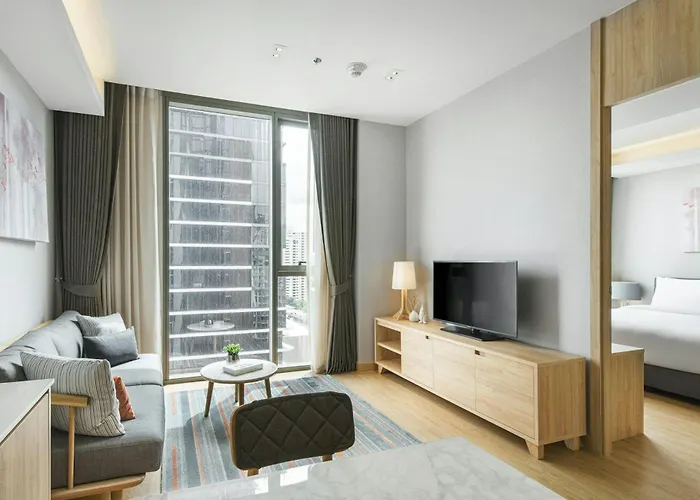 호텔 Oakwood 5*